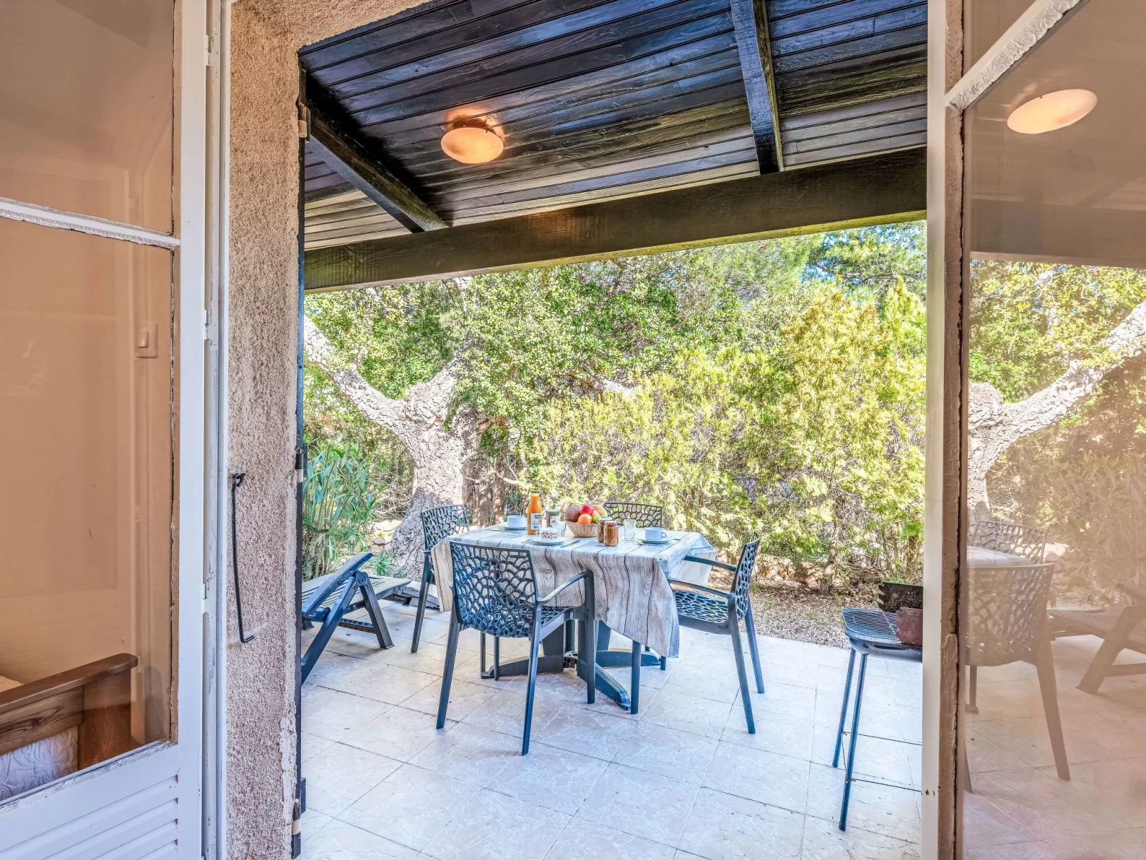 Casa Lavezzi-Buiten