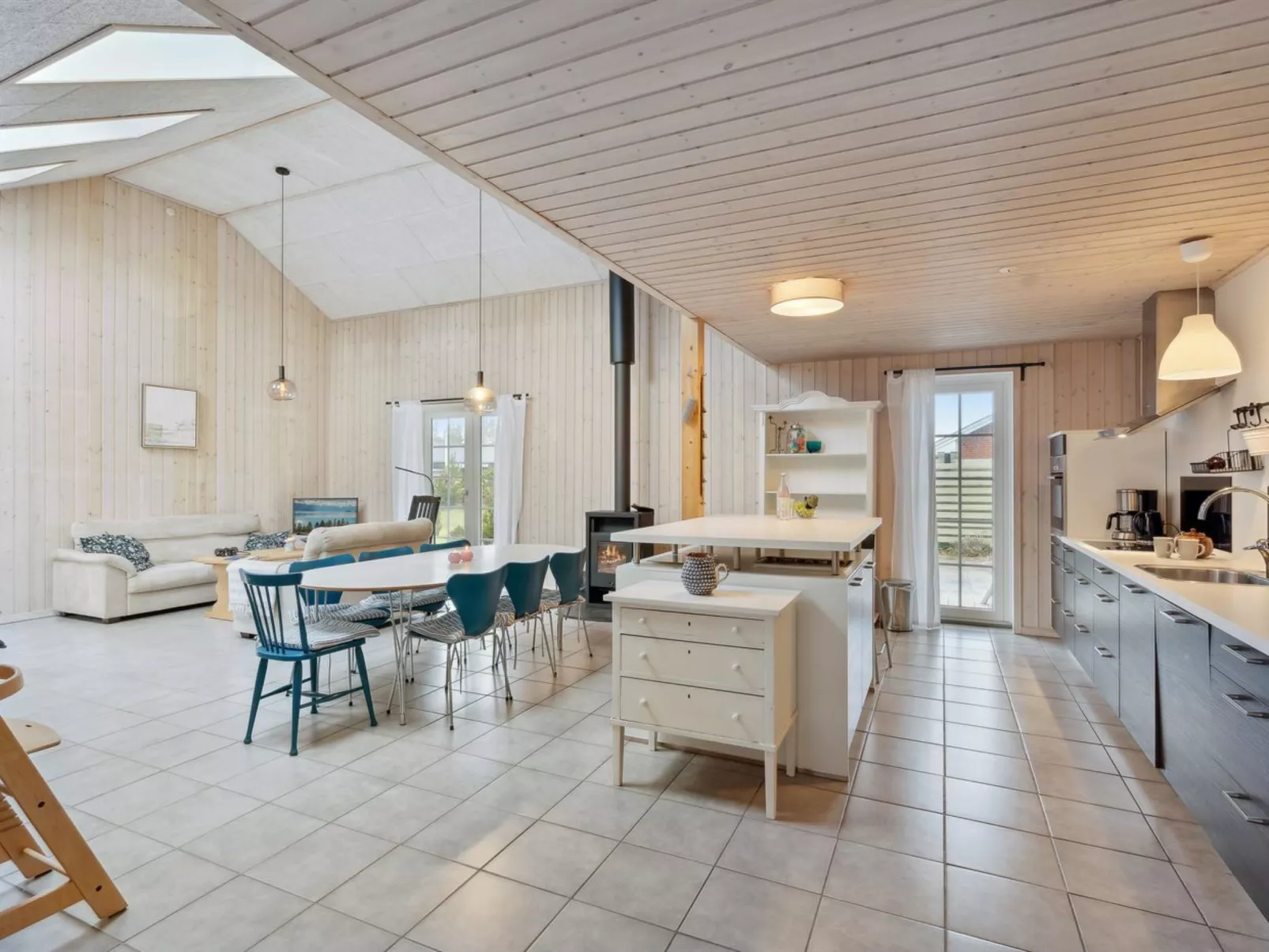 "Thorth" - 1.3km from the sea-Binnen