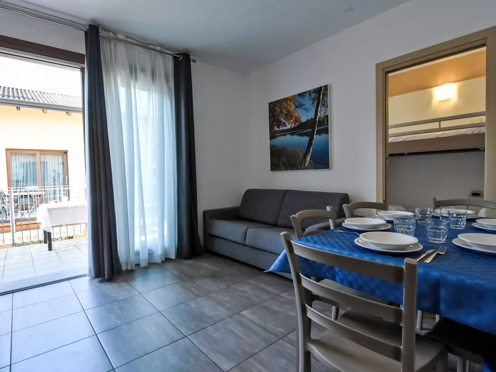 Endine Pool Apartment-Binnen