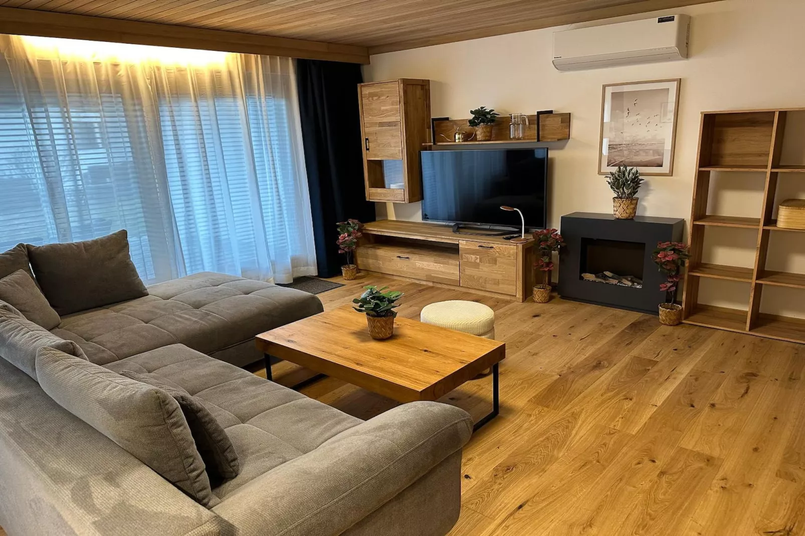 Apartment 2 - ILAN  6 P-Woonkamer