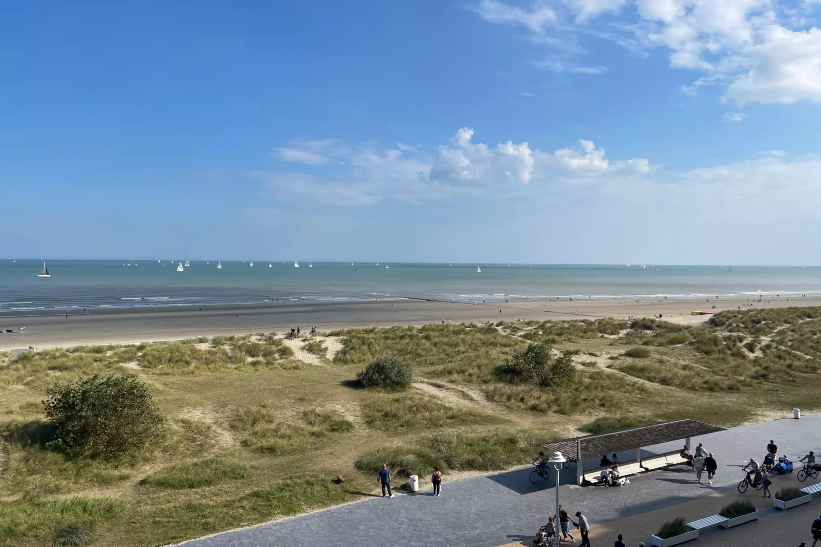 SIRENUSE I EN II I/0404 Rechtse lift-Uitzicht zomer