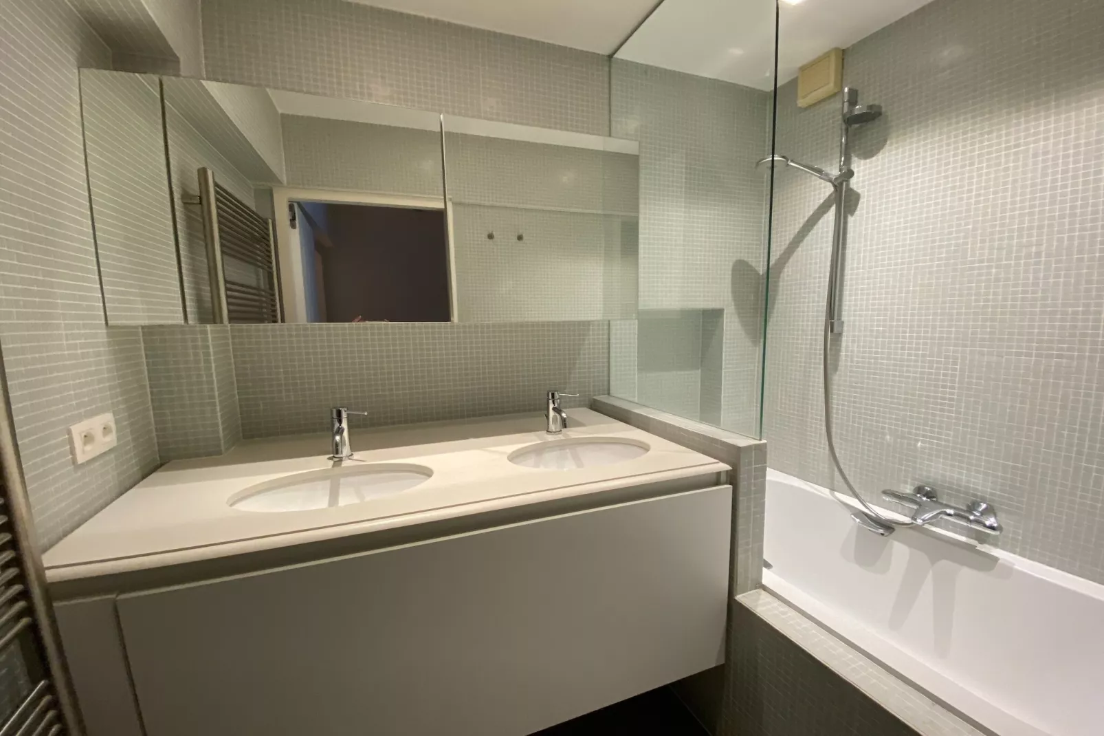 SUN BEACH I-Badkamer