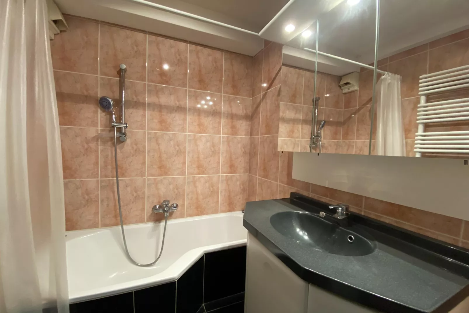 ALVA 0201-Badkamer