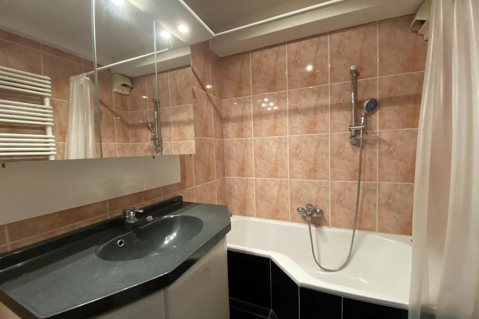 ALVA 0201-Badkamer