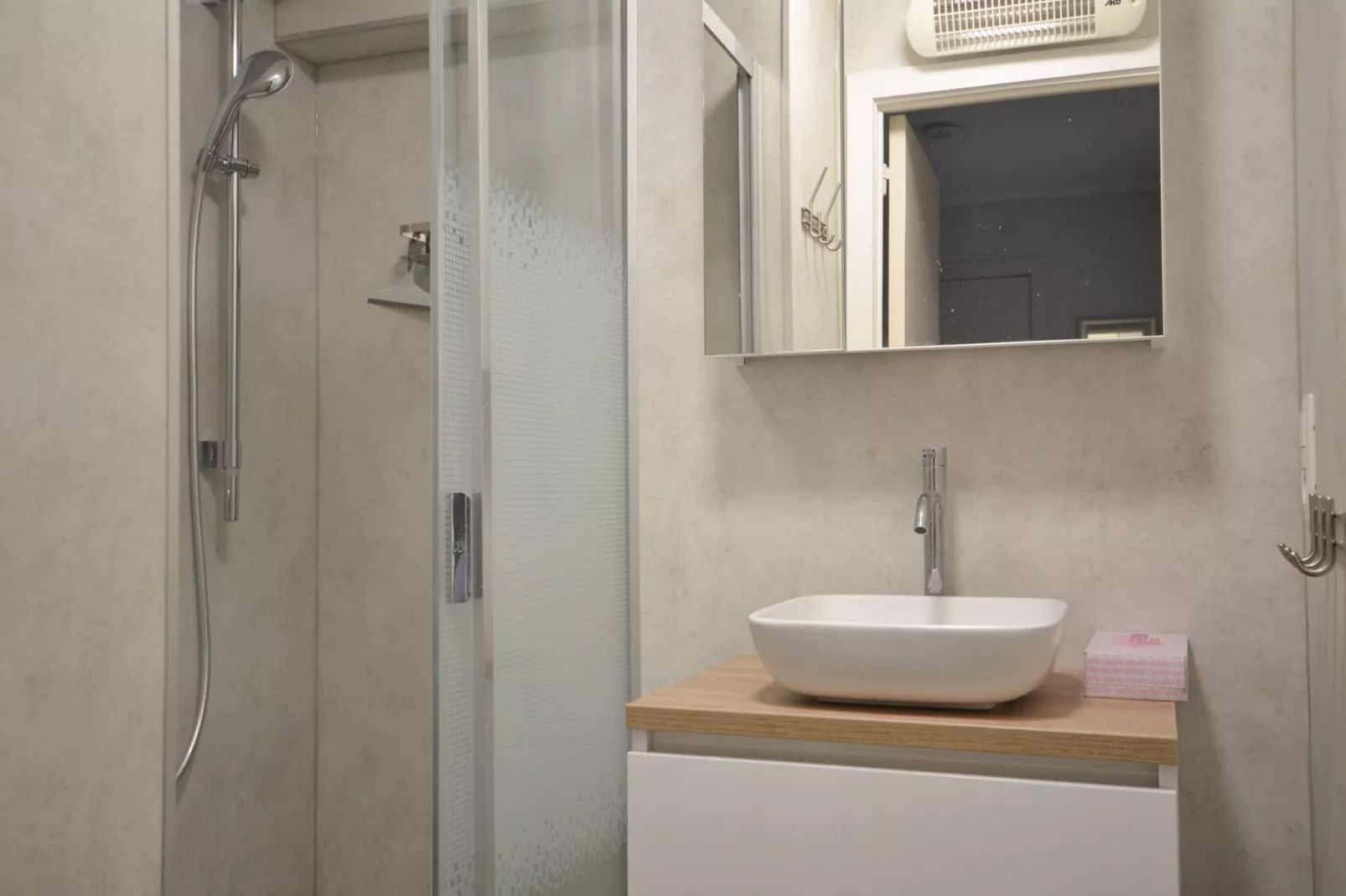 PLAZA G/2634-Badkamer