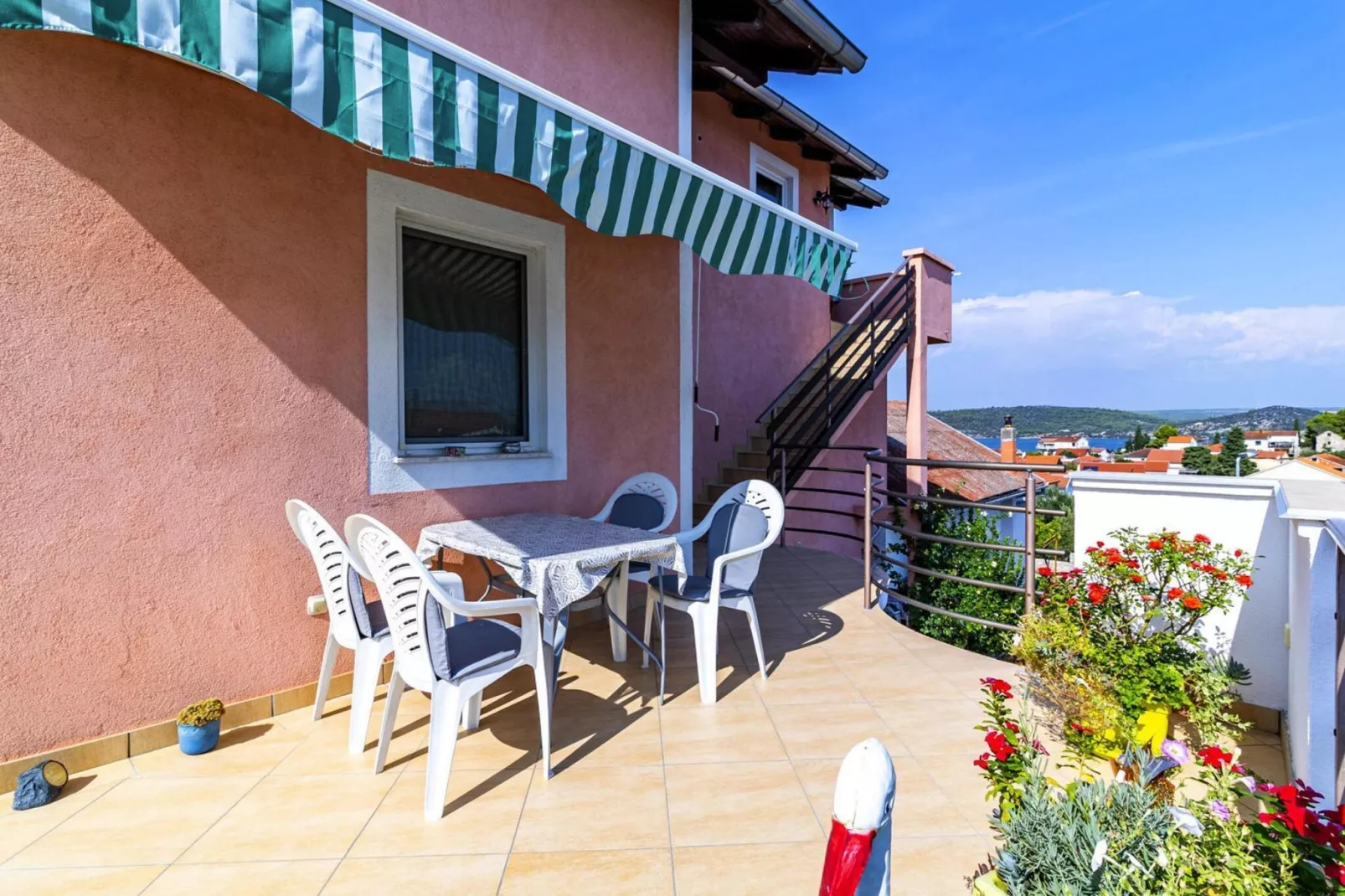 Apartment ALAN Sibenik - Bilice A6-4-Terrasbalkon