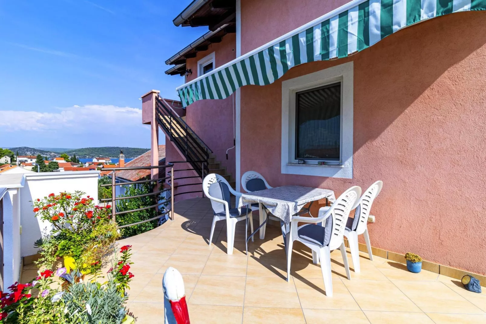 Apartment ALAN Sibenik - Bilice A6-4-Terrasbalkon