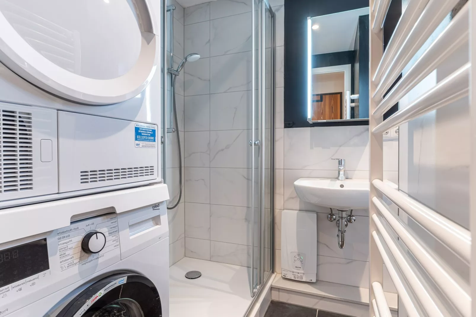 Black Pearl-Badkamer