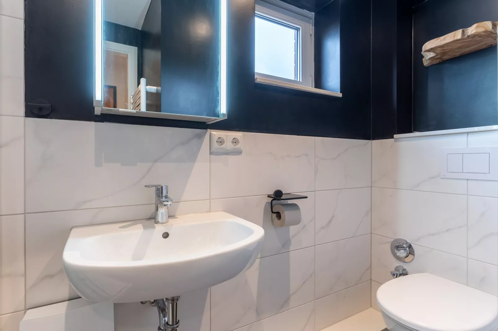 Black Pearl-Badkamer
