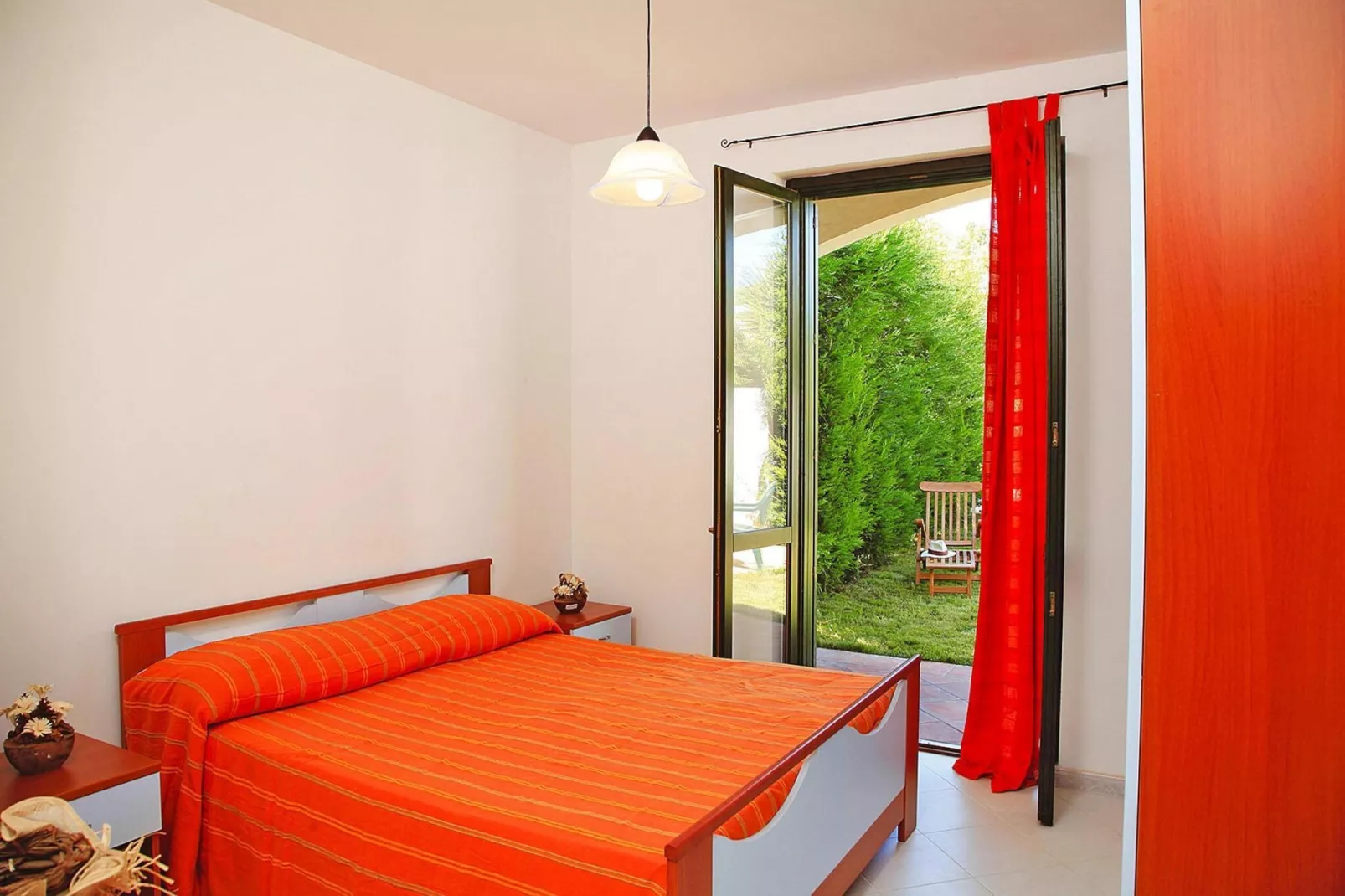 Apartments Dolcestate, Campofelice di Rocce-Bilo 2/4 pax-Slaapkamer