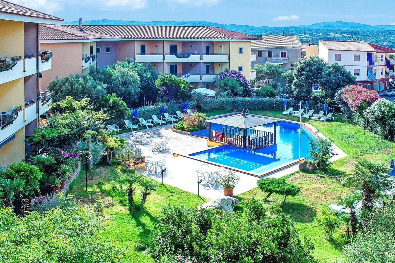 Residence I Mirti Bianchi Santa Teresa Gallura - Type Bilo 2-Zwembad