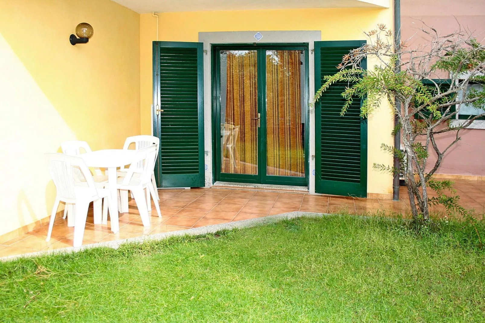 Residence I Mirti Bianchi Santa Teresa Gallura - Type Bilo 2-Tuinen zomer