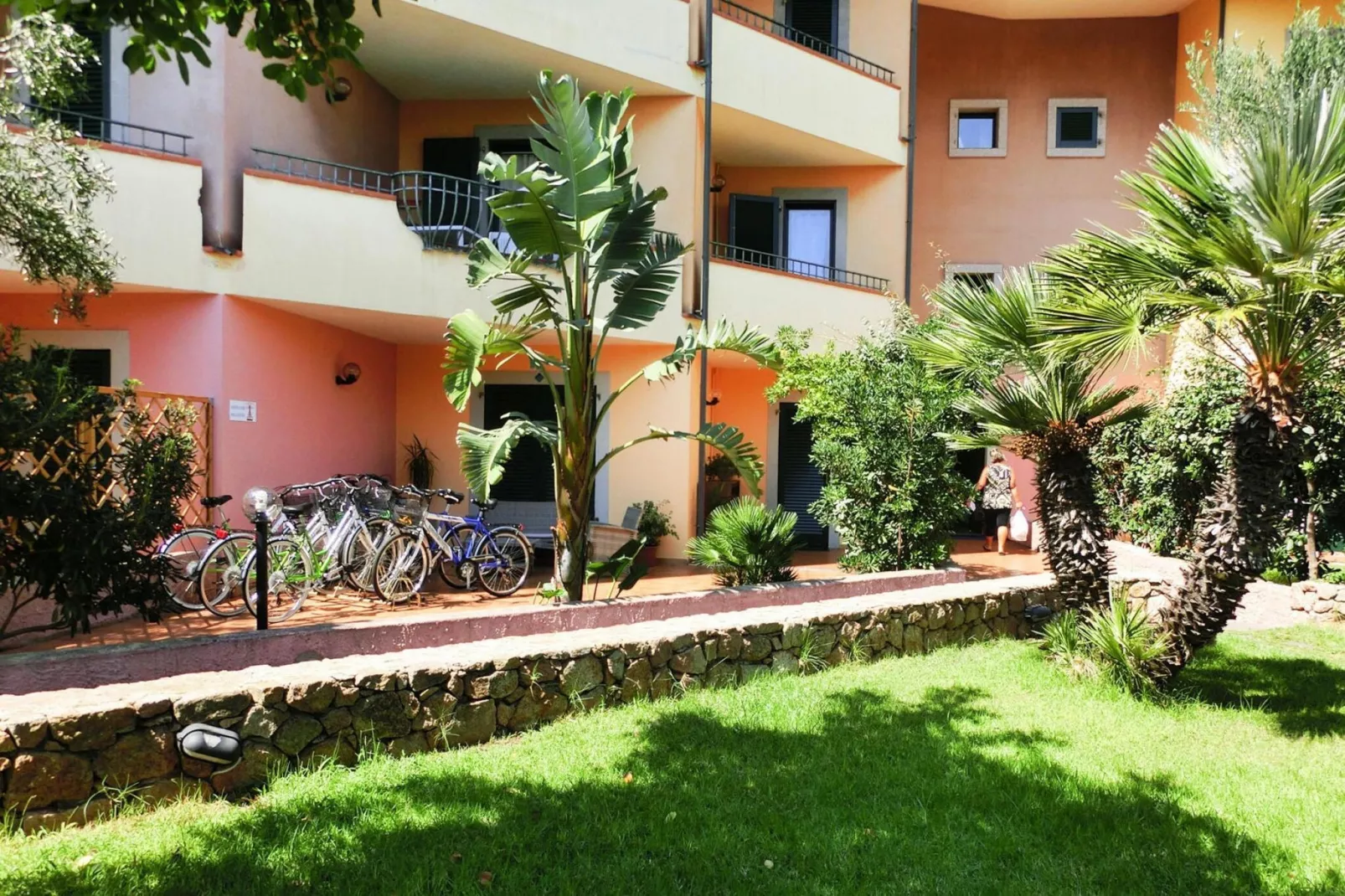 Residence I Mirti Bianchi Santa Teresa Gallura - Type Bilo 2-Tuinen zomer