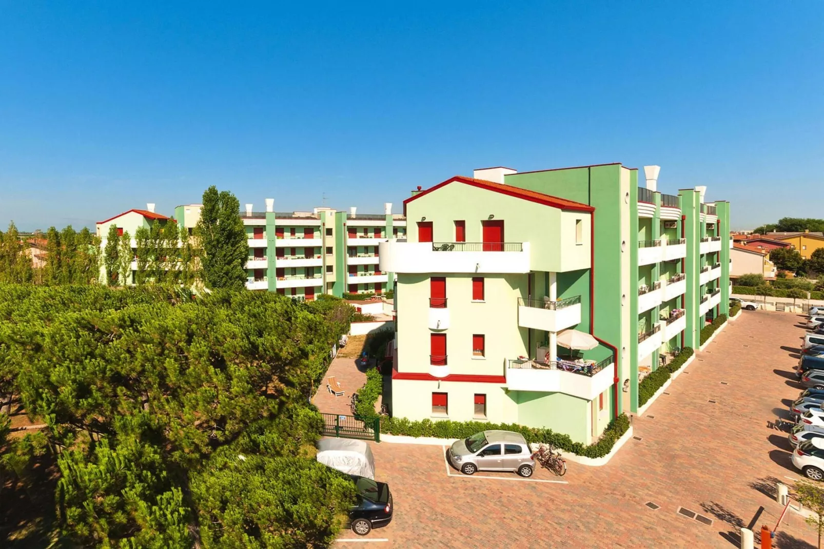 Residence Roberta, Caorle-Trilocale-Superior-Buitenkant zomer