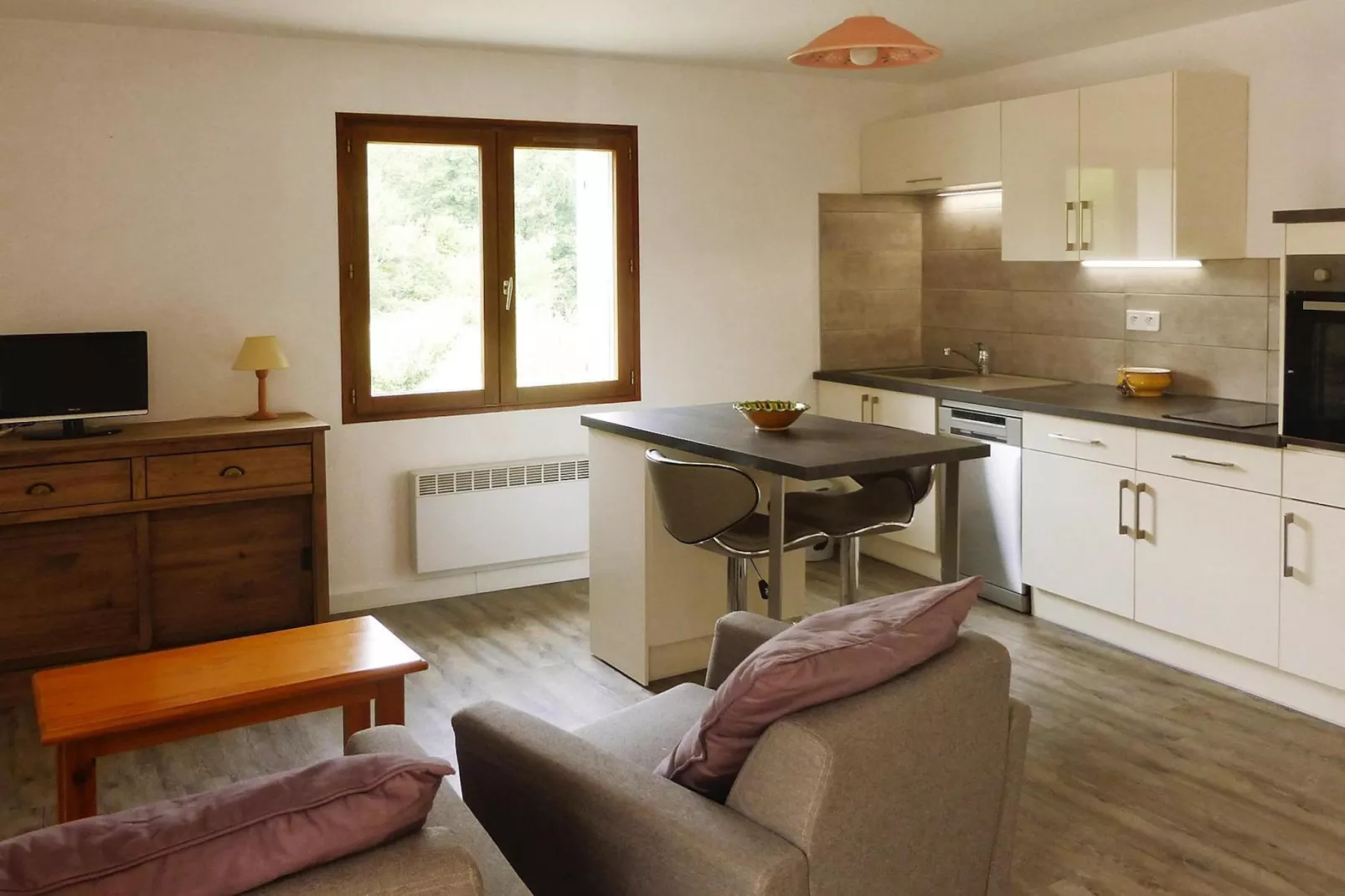 Ferienwohnung in Malaucène / Prune-Woonkamer