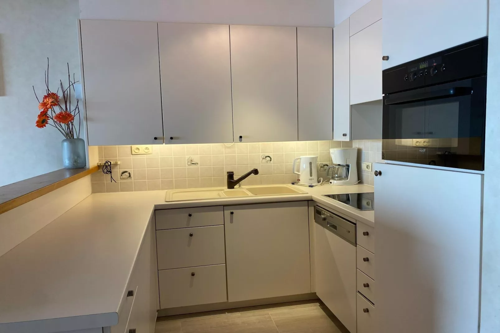 CASINO AB B0701GAR-Keuken