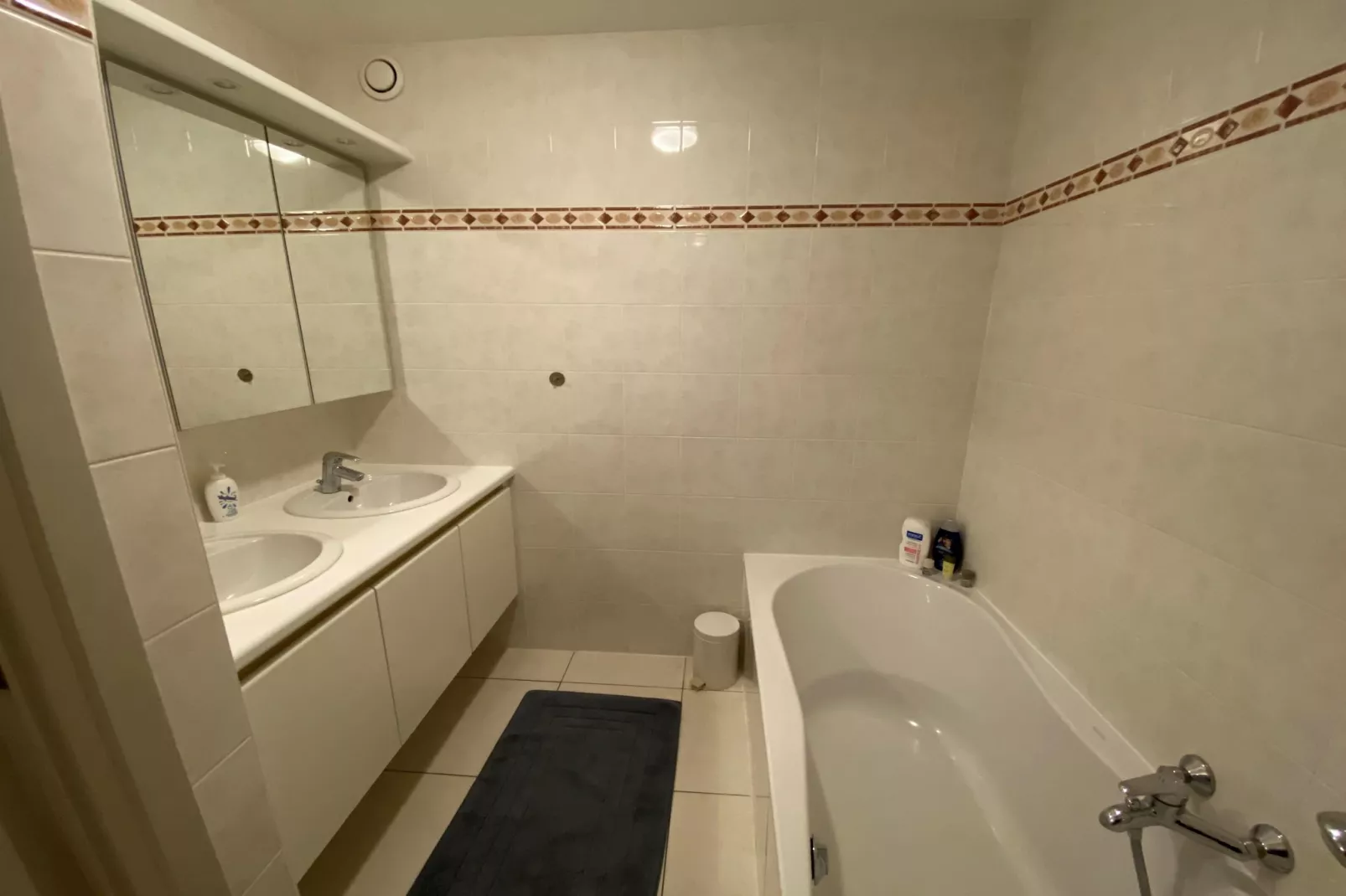 VUURTOREN90 90/0203GAR-Badkamer