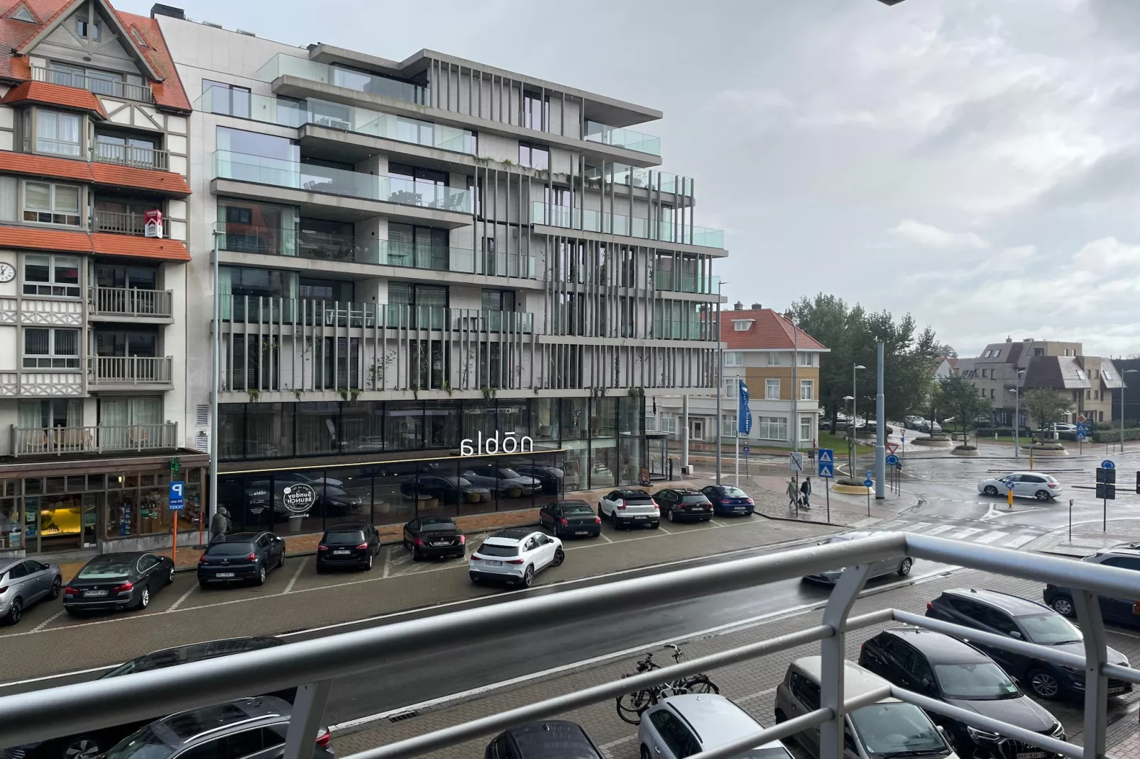 VUURTOREN90 90/0203GAR-Uitzicht zomer