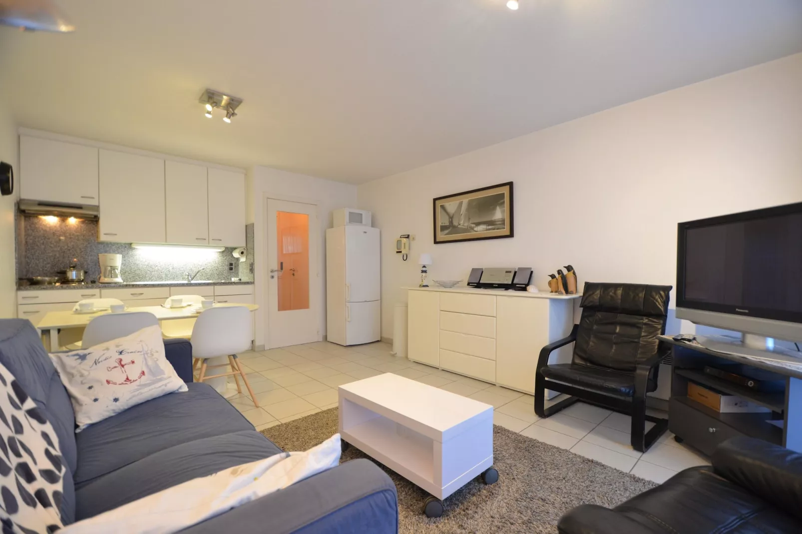 PLAZA G/1601-Woonkamer