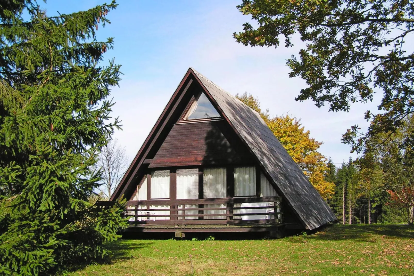 Holiday village Vorauf, Siegsdorf-Typ B, Ferienhaus Typ Oslo, 81 qm-Buitenkant zomer