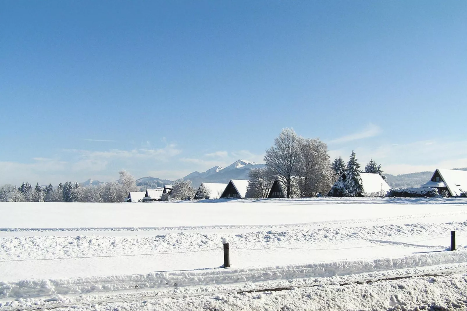 Holiday village Vorauf, Siegsdorf-Typ B, Ferienhaus Typ Oslo, 81 qm-Gebied winter 5km