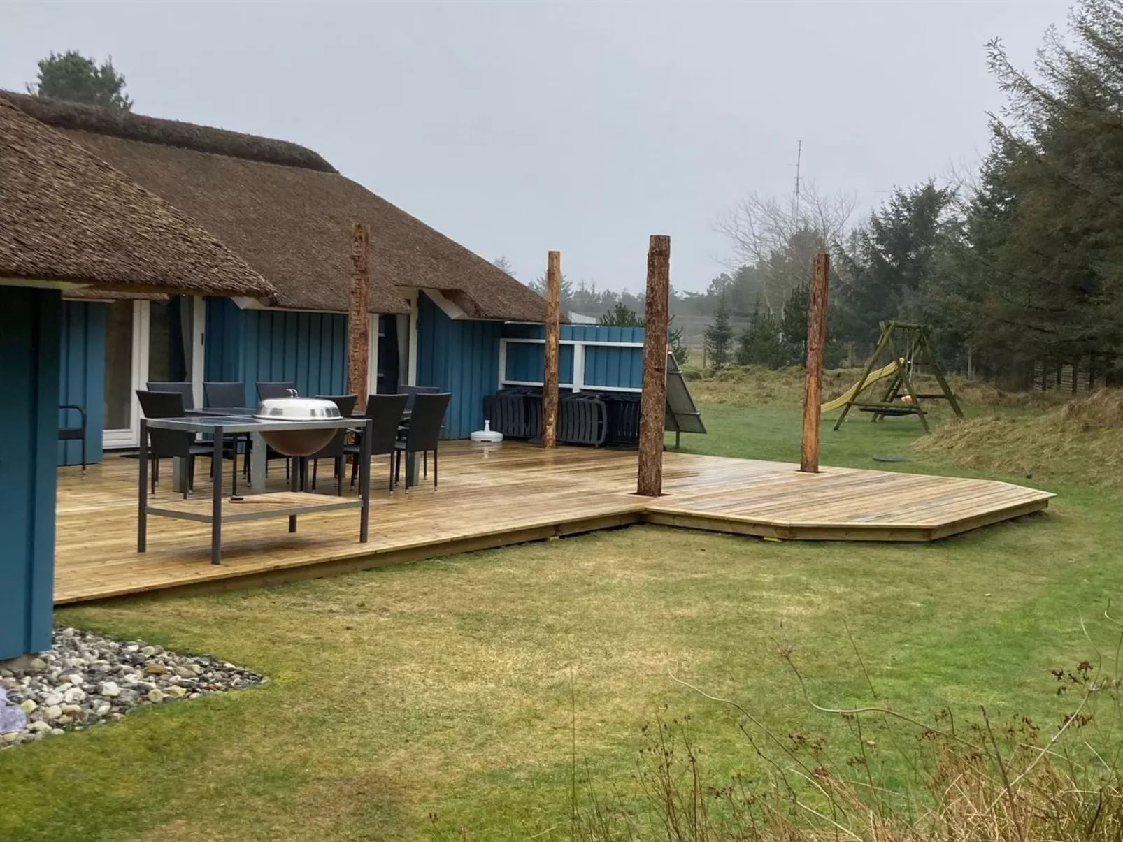 "Kenny" - 1.2km from the sea-Buiten