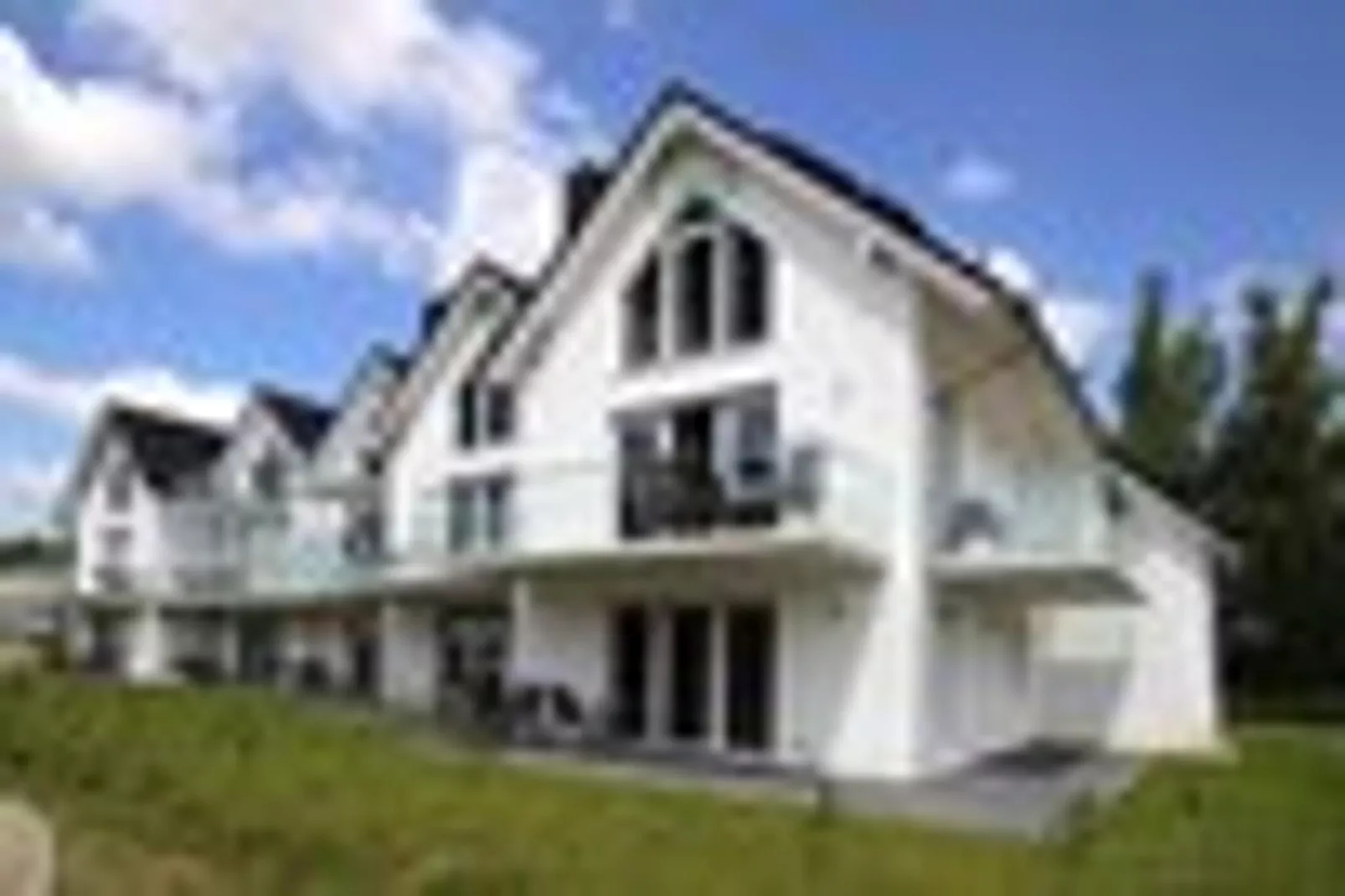 Appartement Hafenflair / Haus 1 EG-Wohnung 1 2 Erw  2 Kinder-Buitenkant zomer