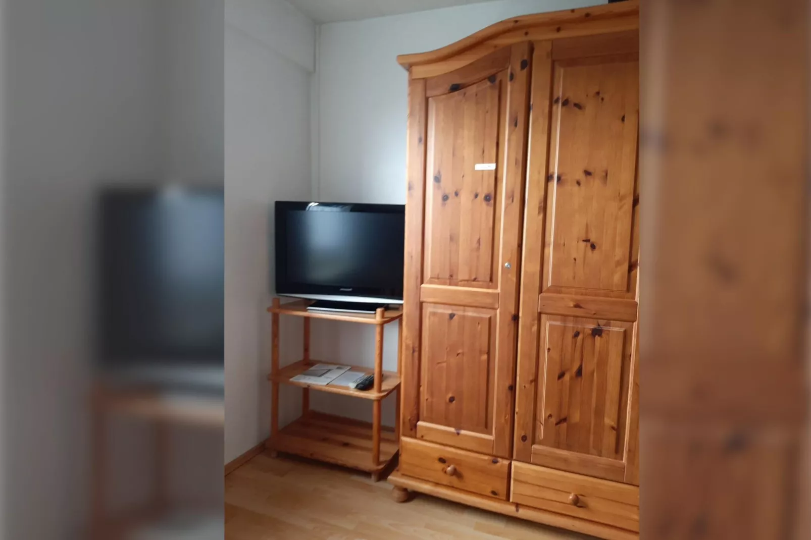 Reihenhaus Neßmersiel-Woonkamer
