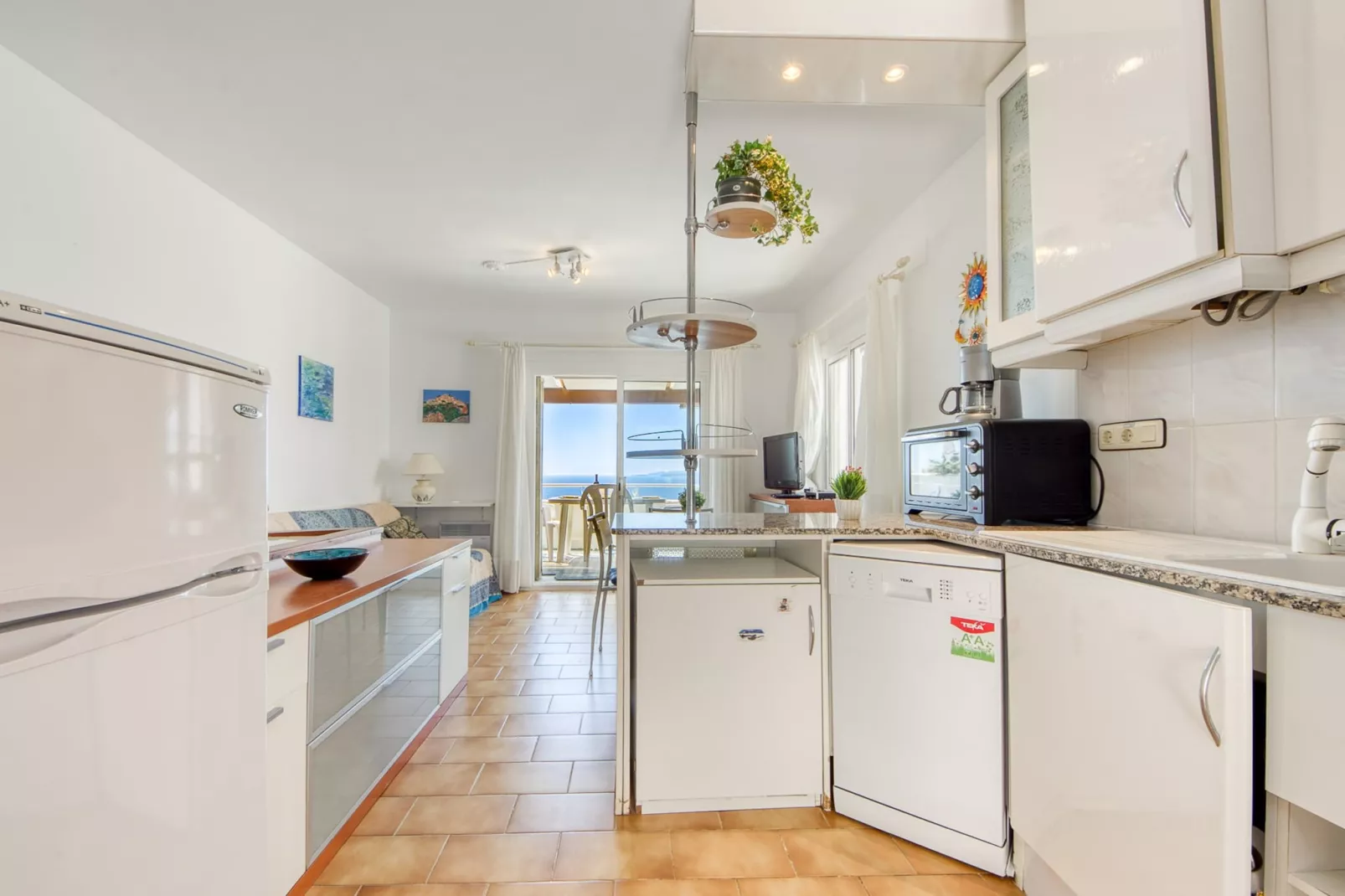 IBIZA BRAMER 11  Canyelles Roses-Keuken