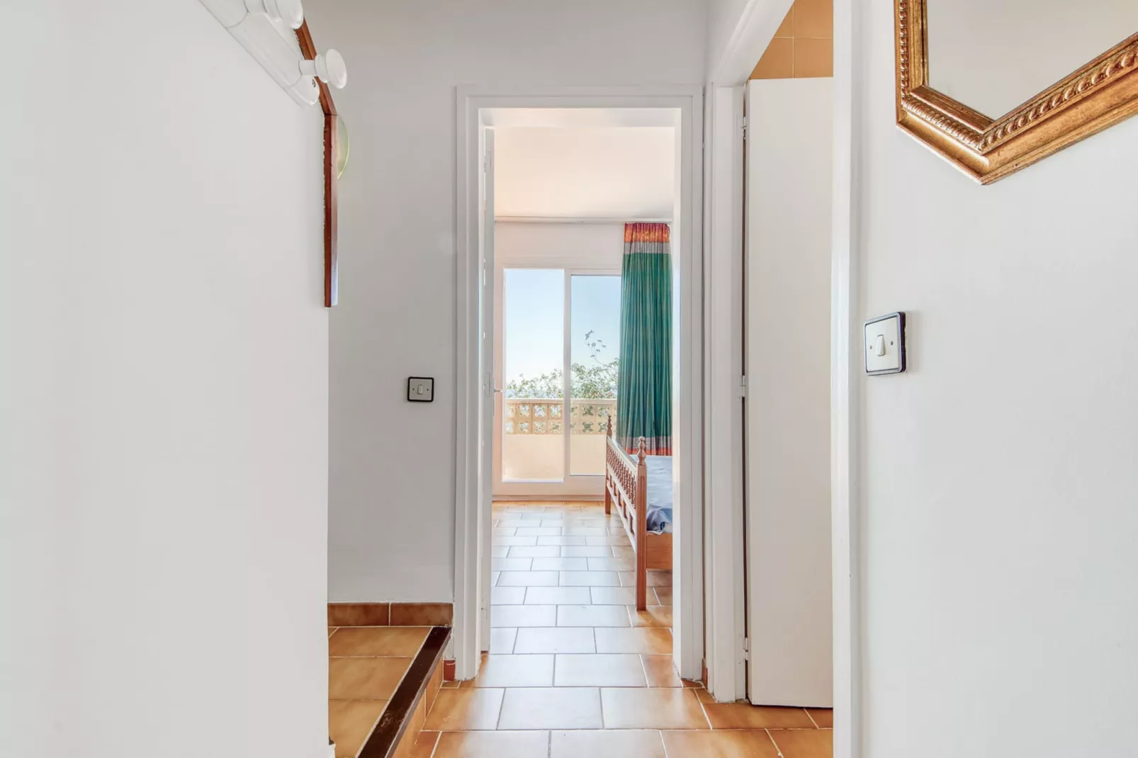 IBIZA BRAMER 11  Canyelles Roses-Overloop