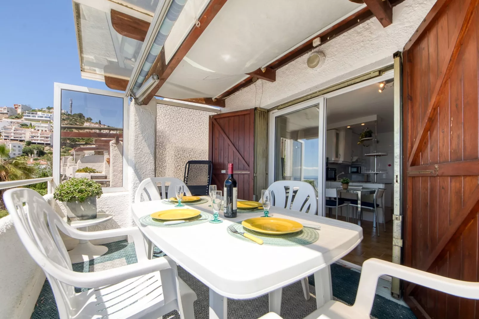 IBIZA BRAMER 11  Canyelles Roses-Terrasbalkon