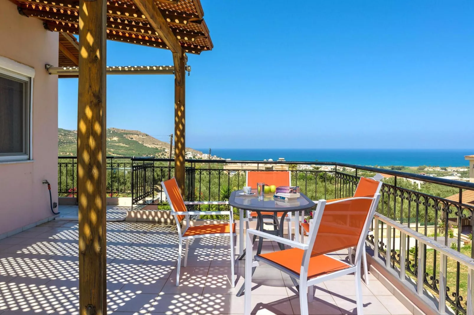 Holiday home, Marathokefala bei Kolimbari-Villa Marilena, ca. 100 qm, 6 pax-Terrasbalkon
