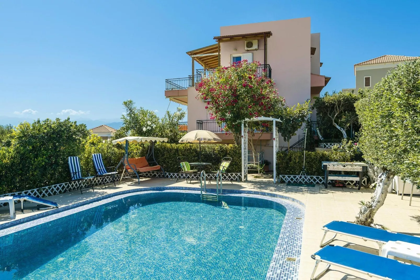 Holiday home, Marathokefala bei Kolimbari-Villa Marilena, ca. 100 qm, 6 pax-Zwembad