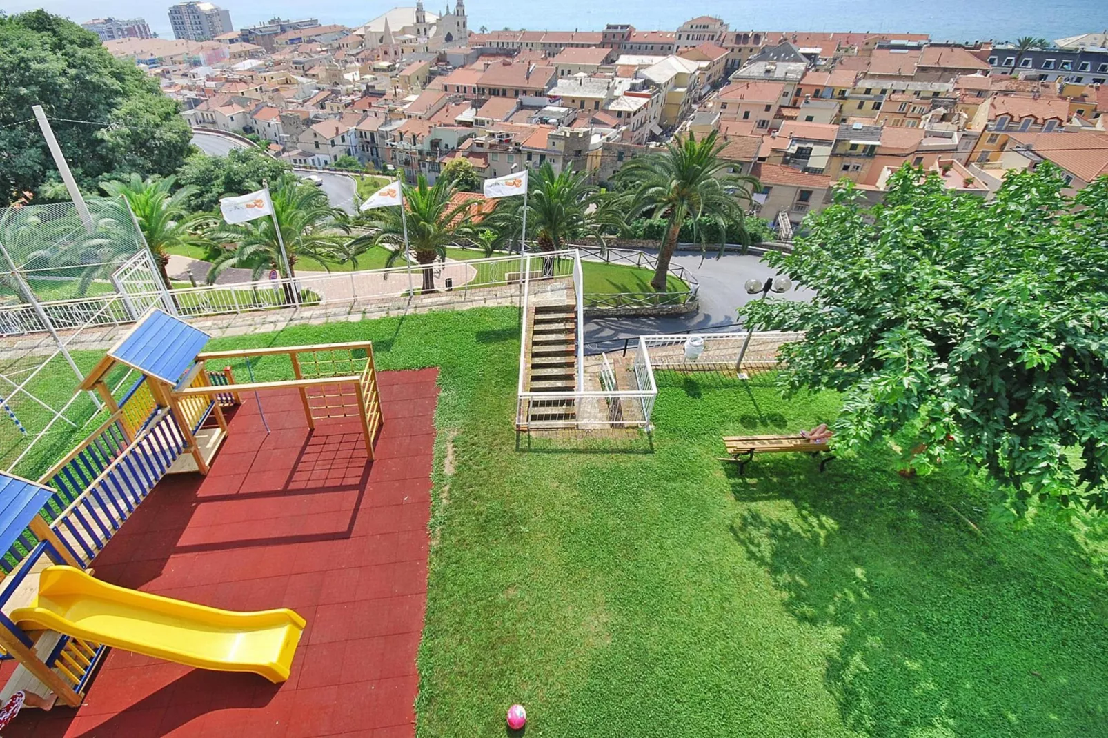 Residence Sant'Anna Pietra Ligure -  TR2 / C8 CM Comfort-Tuinen zomer