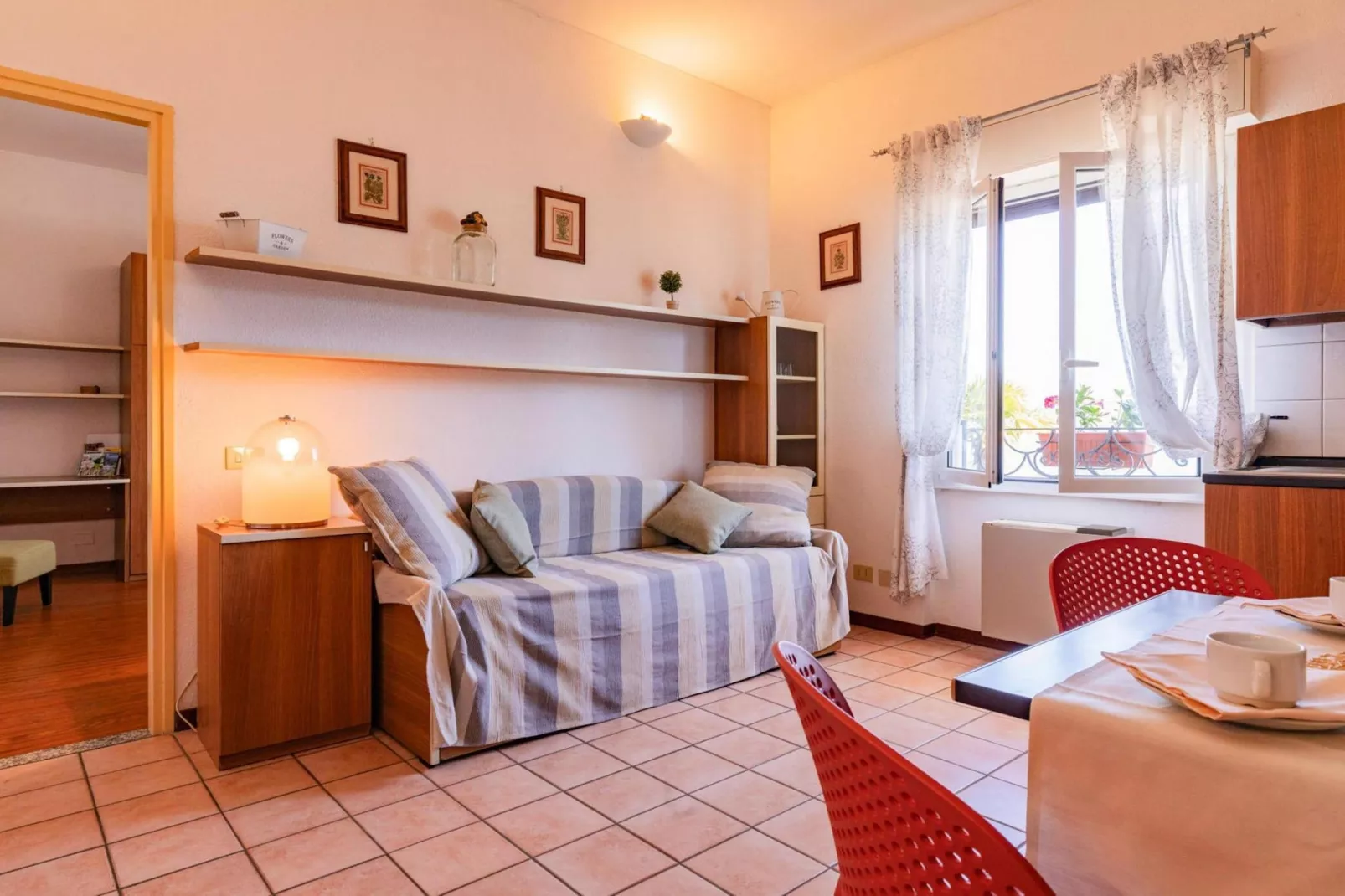 Residence Casa & Vela SRL, Oggebbio-Bilo fino 2-Woonkamer