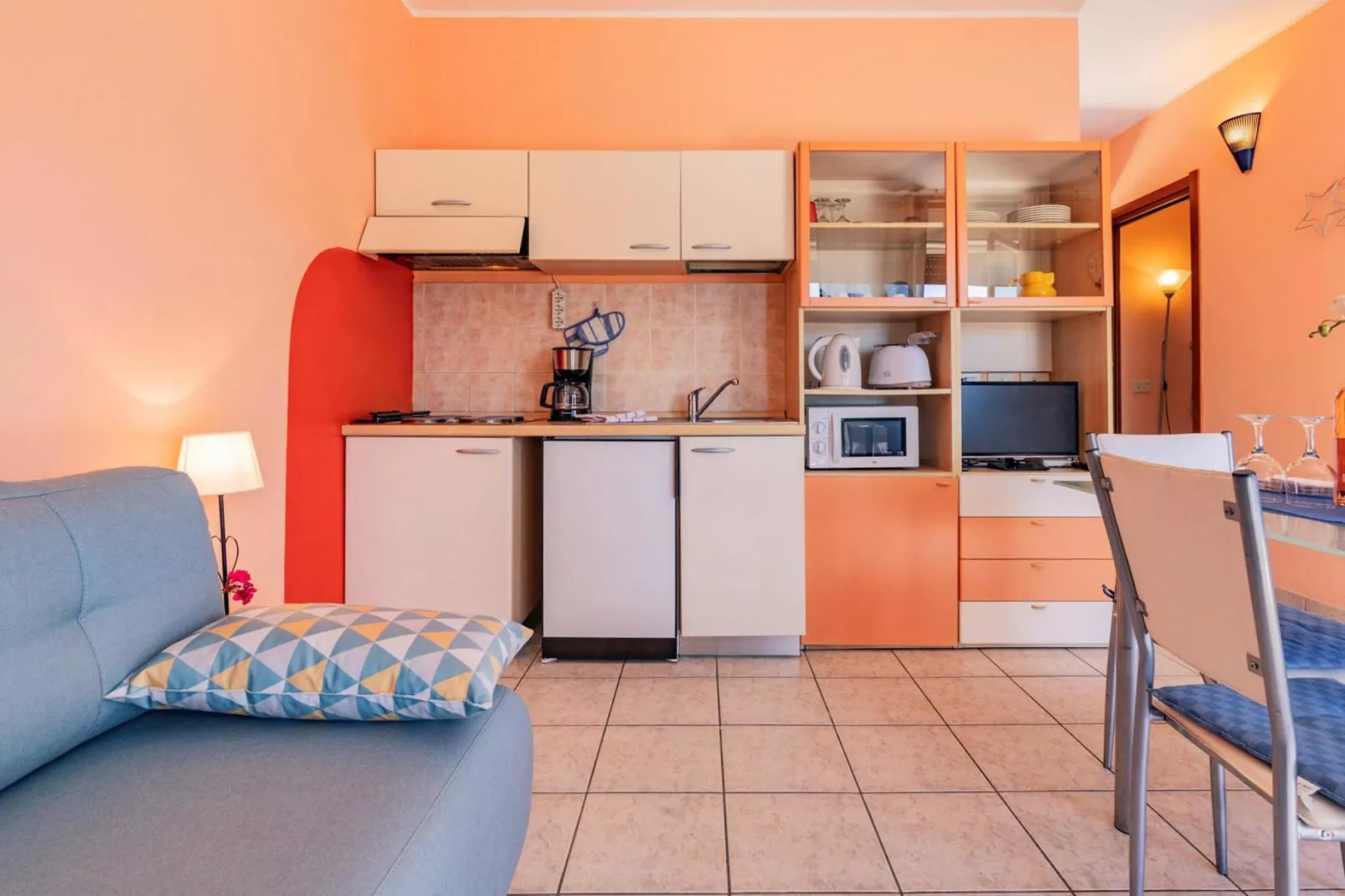 Residence Casa & Vela SRL, Oggebbio-Bilo fino 6-Keuken