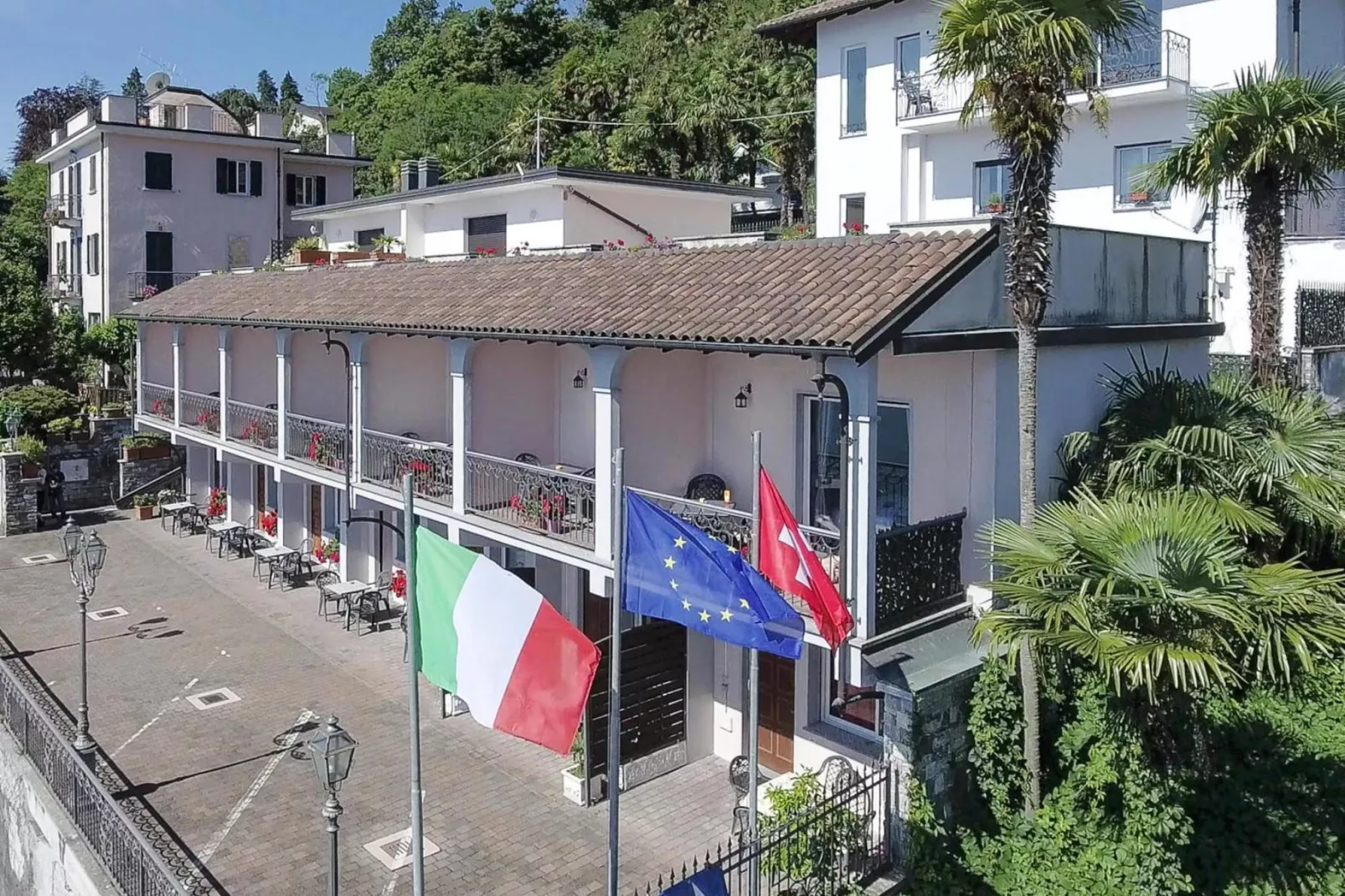 Residence Casa & Vela SRL, Oggebbio-Bilo fino 6-Buitenkant zomer