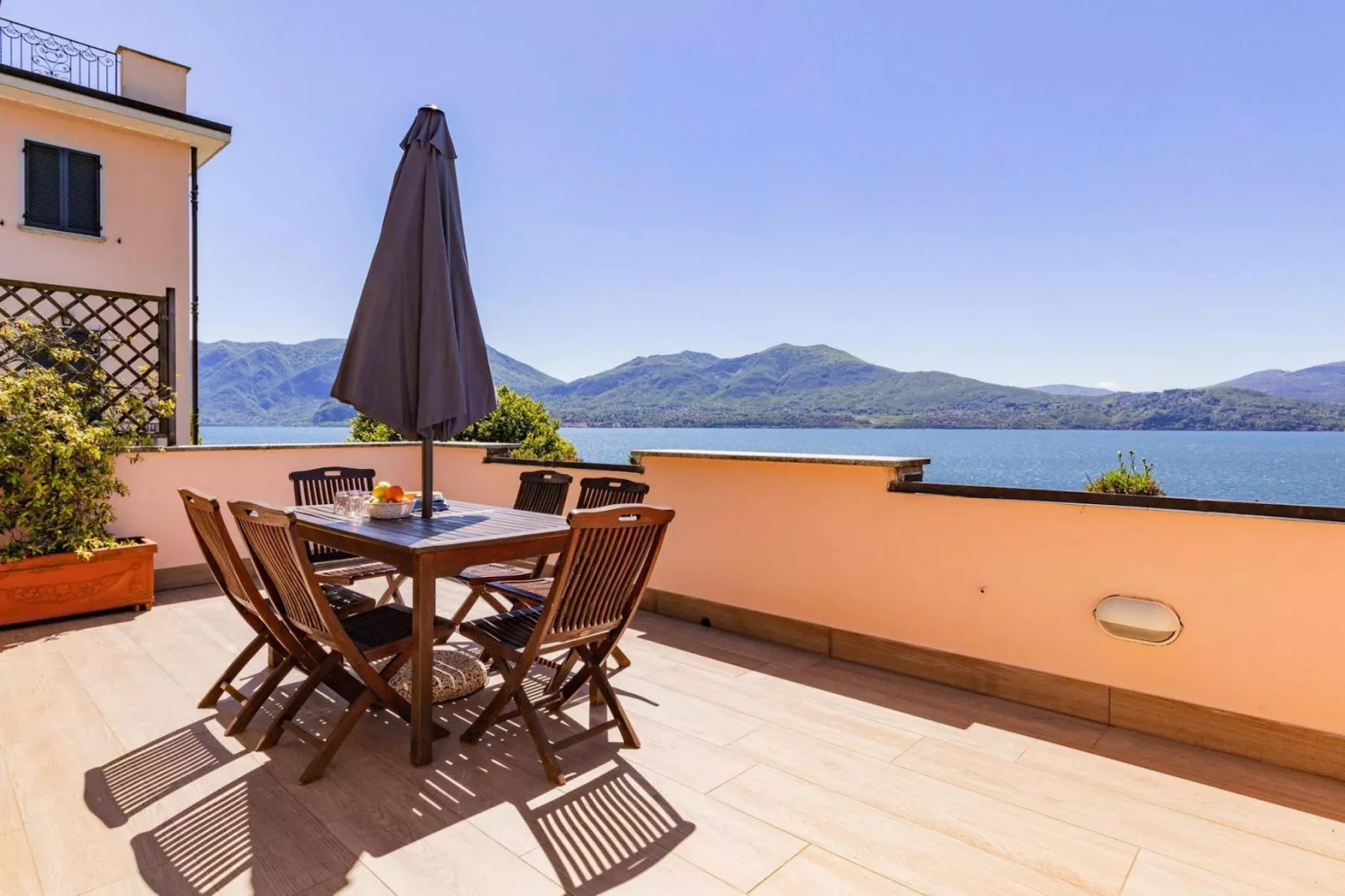 Residence Casa & Vela SRL, Oggebbio-Bilo fino 6-Waterzicht