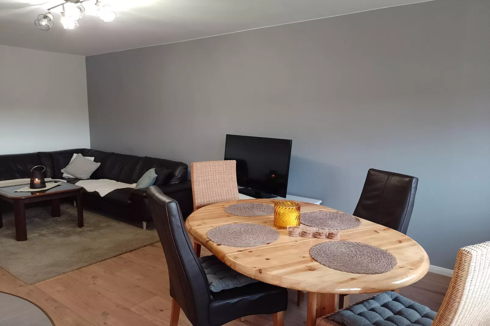 Ferienhaus Panorama in Kopice bei Stepnica-Eetkamer