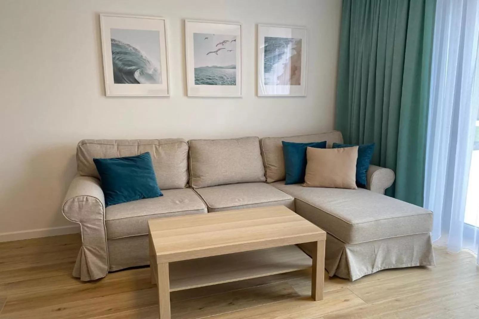 Apartament niedziela-niedziela dla max 6 osób Grzybowo-Woonkamer