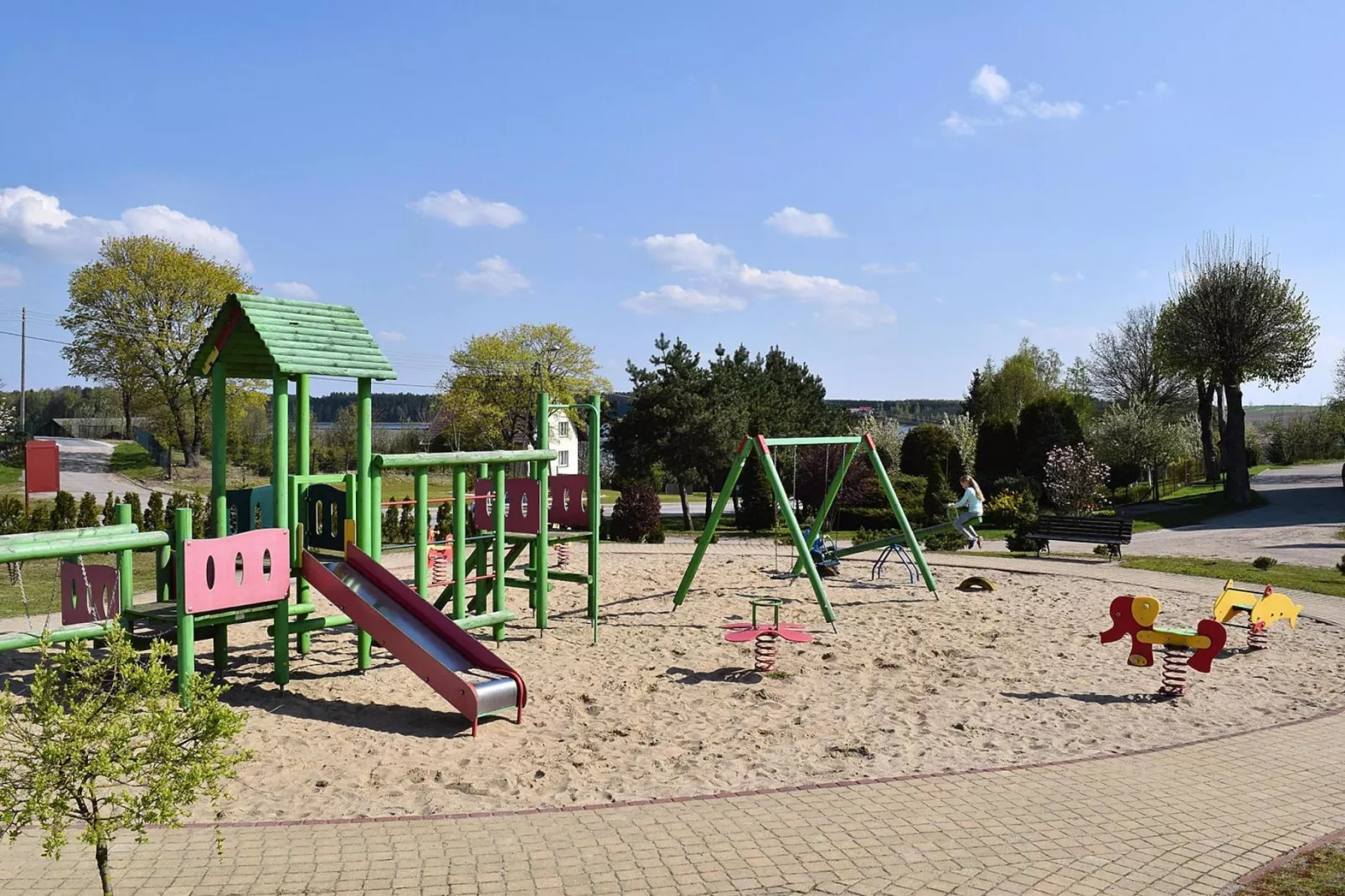 Holiday home at the lake in Kiedrowice-Gebieden zomer 1km
