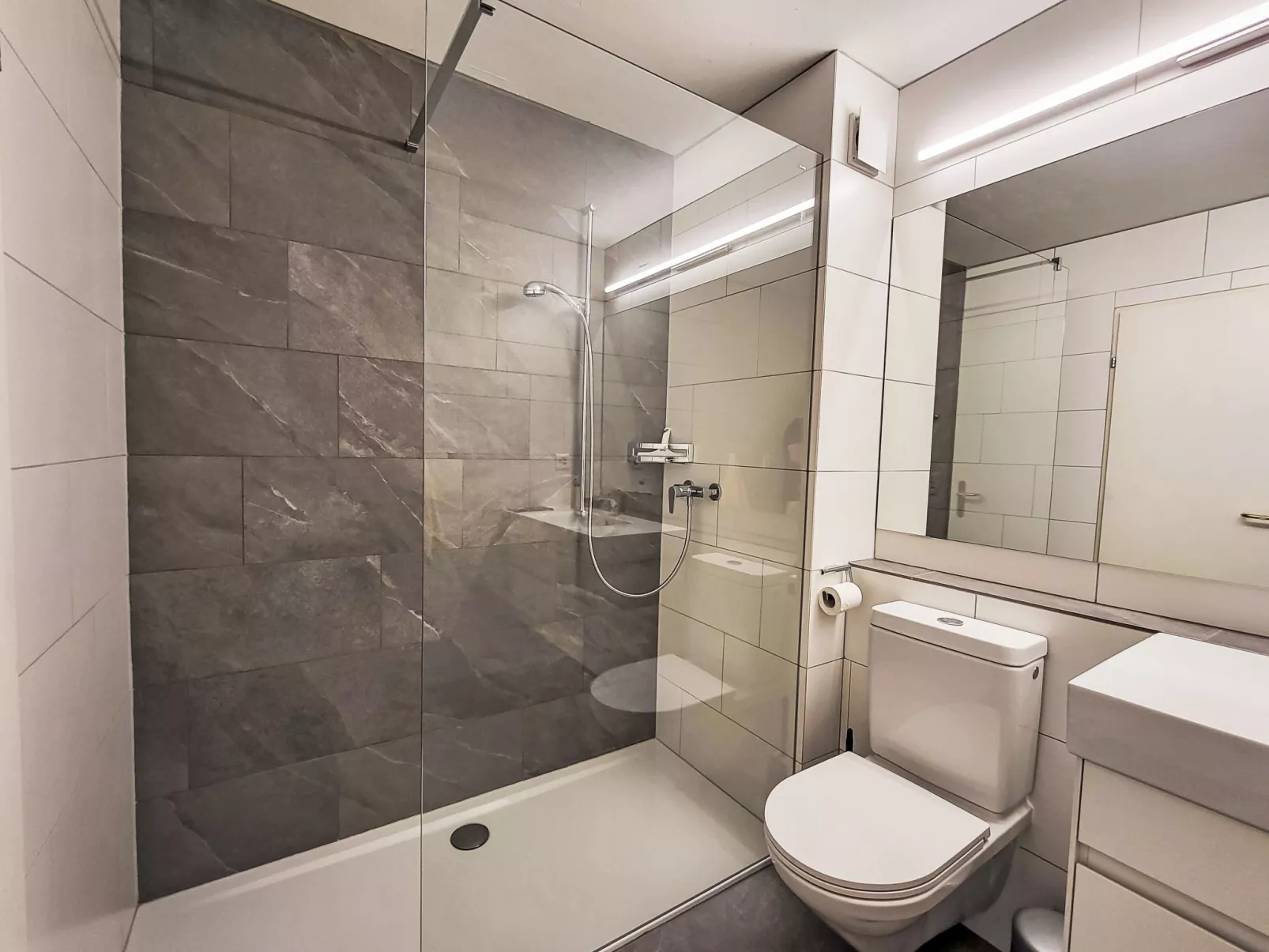 Residenza Parcolago Apt 120 1.Stock-Binnen