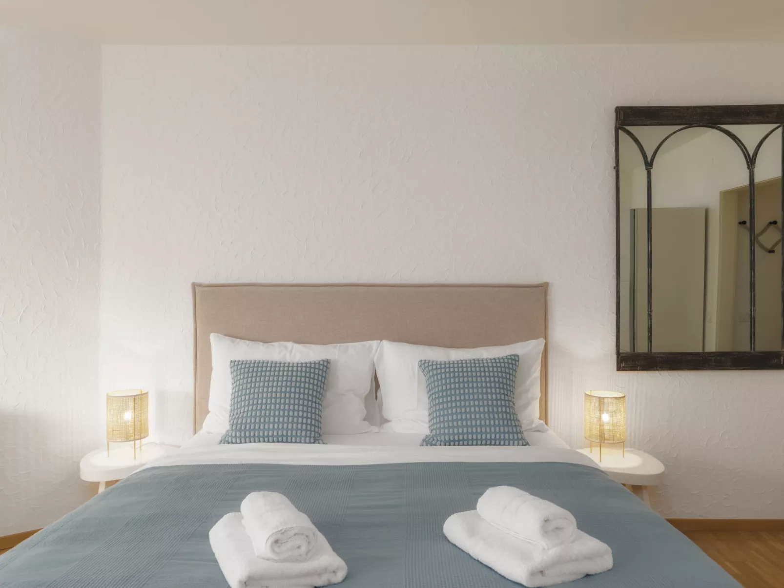 Double Room Modern-Binnen