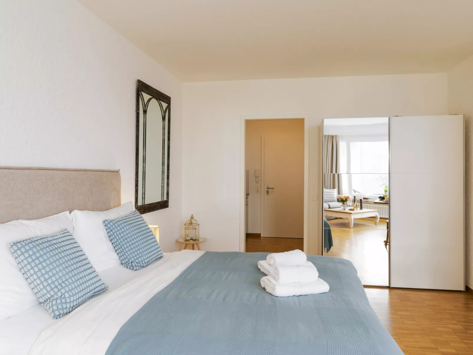 Double Room Modern-Binnen