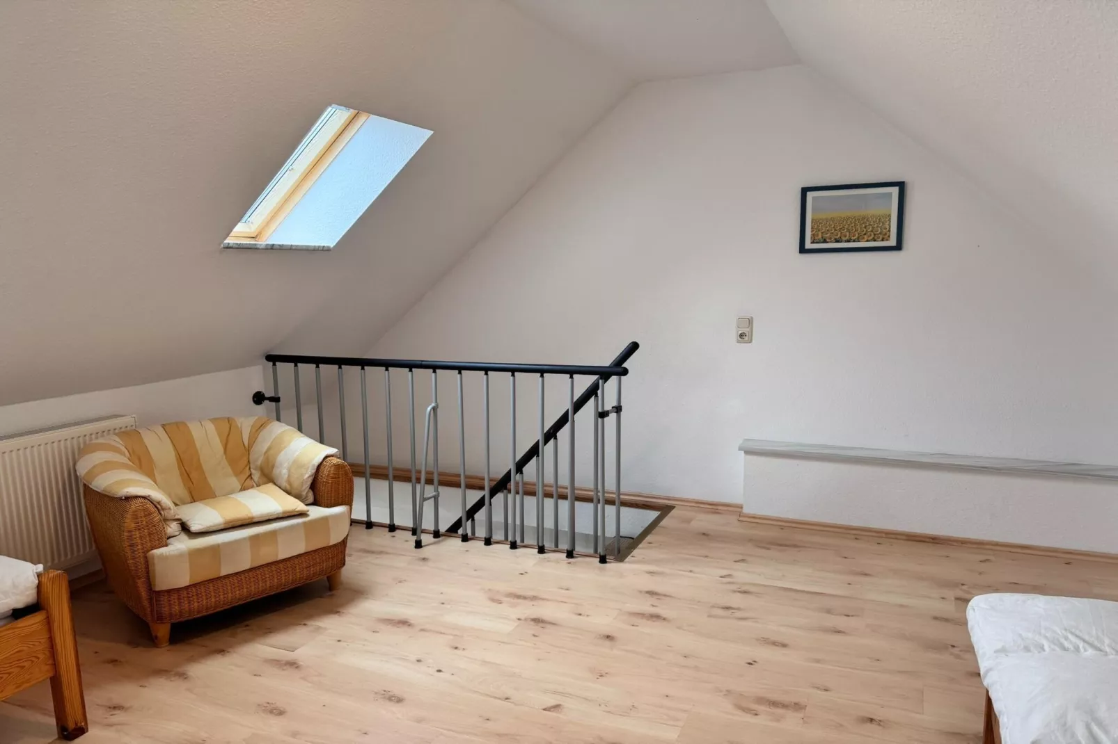 Bernstein mit Balkon am Sandstrand-Slaapkamer