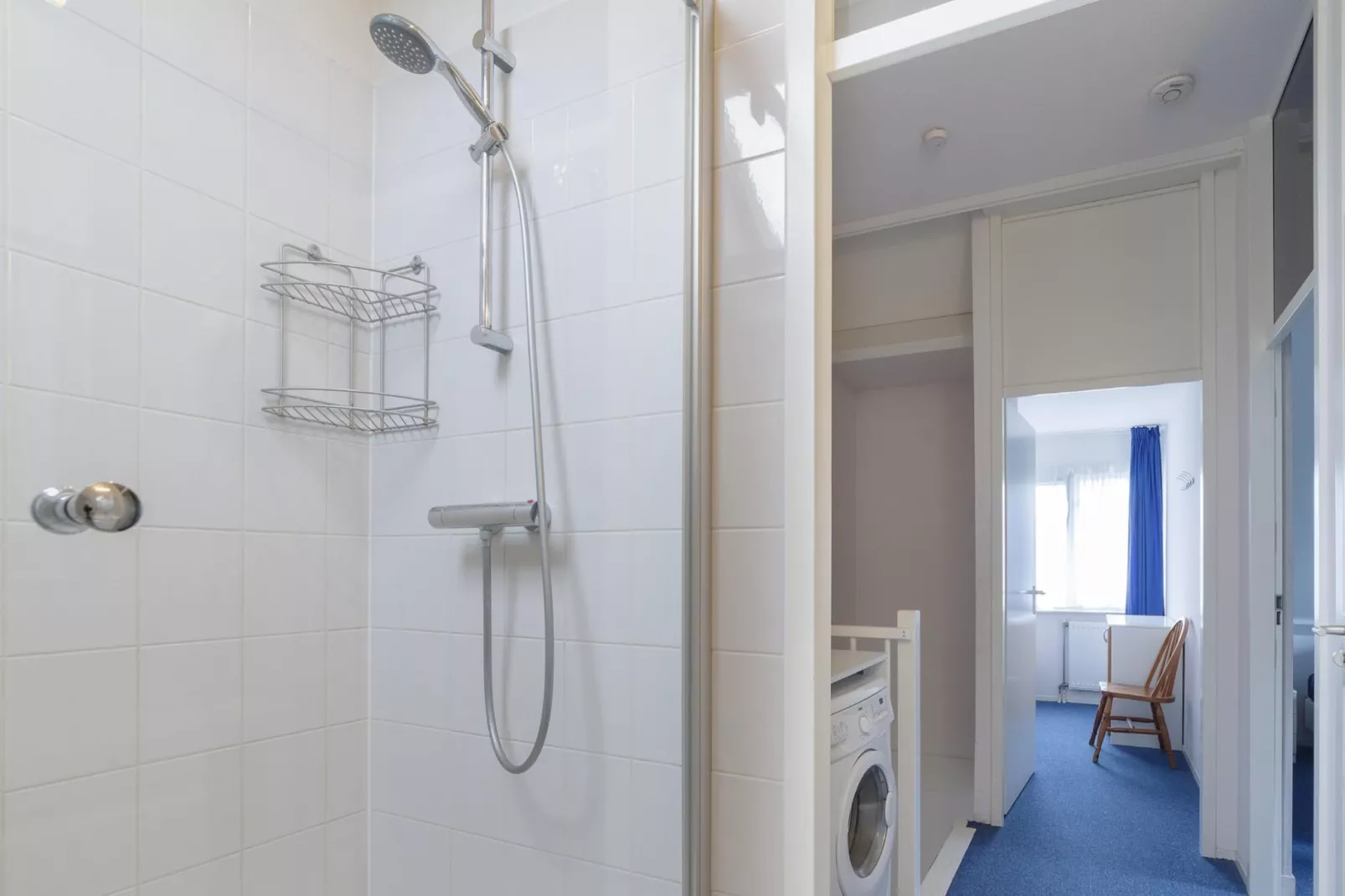 Villapark De Oesterbaai 6-Badkamer