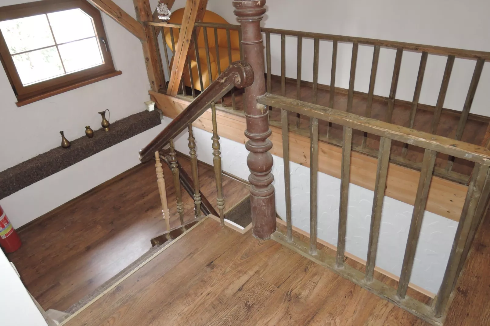 Semi-detached house Ledzin FH Amelia-Hal-ontvangst