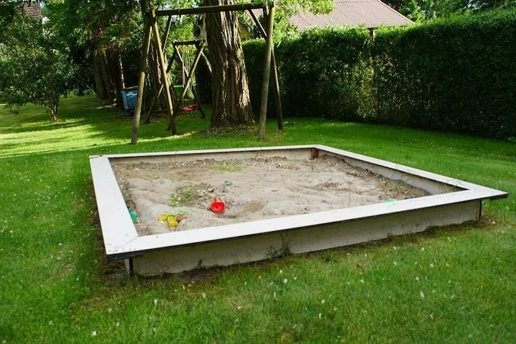 Semi-detached house Ledzin FH Amelia-Tuinen zomer