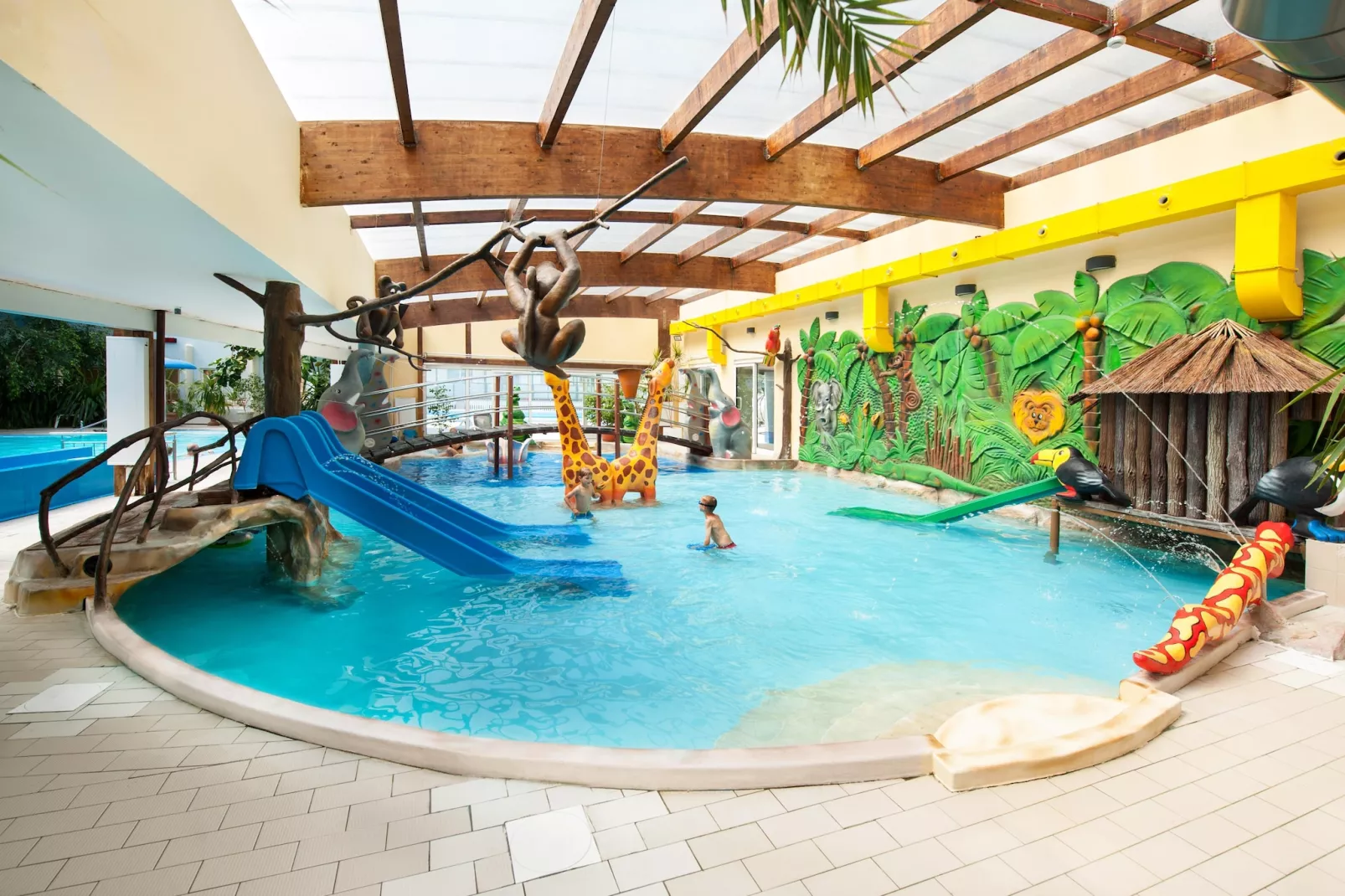 Semi-detached house Ledzin FH Amelia-Gebieden zomer 5km