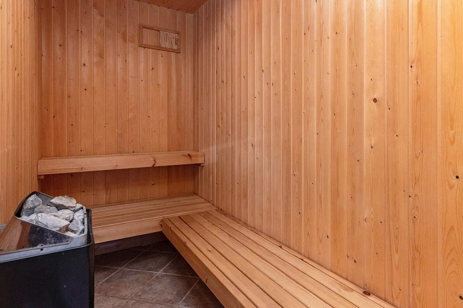 Gezellig vakantiehuis in Falster met speeltoestellen-Sauna